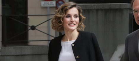 La Reina Letizia en la entrega del Premio Luis Carandell 2015