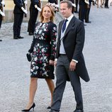 Los padrinos Katarina von Horn y Marco Wajselfiszen el bautizo de Nicolás de Suecia