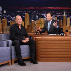 Vin Diesel durante su entrevista con Jimmy Fallon en 'The Tonight Show'