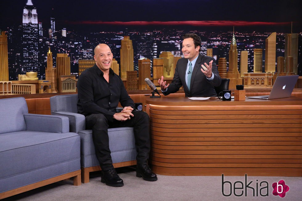 Vin Diesel durante su entrevista con Jimmy Fallon en 'The Tonight Show'