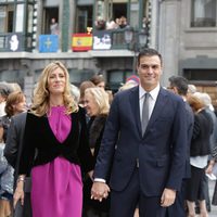 Pedro Sánchez y Begoña Gómez en la entrega de los Premios Princesa de Asturias 2015