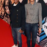 Pharrell Williams y Helen Lasichanh en los MTV EMA 2015