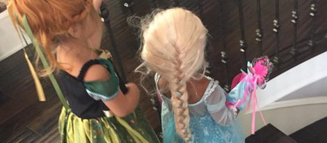 North West y Penelope Disick, disfrazadas de 'Frozen'