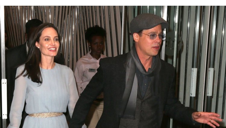 Angelina Jolie y Brad Pitt de la mano en el estreno de 'By The Sea' en Nueva York