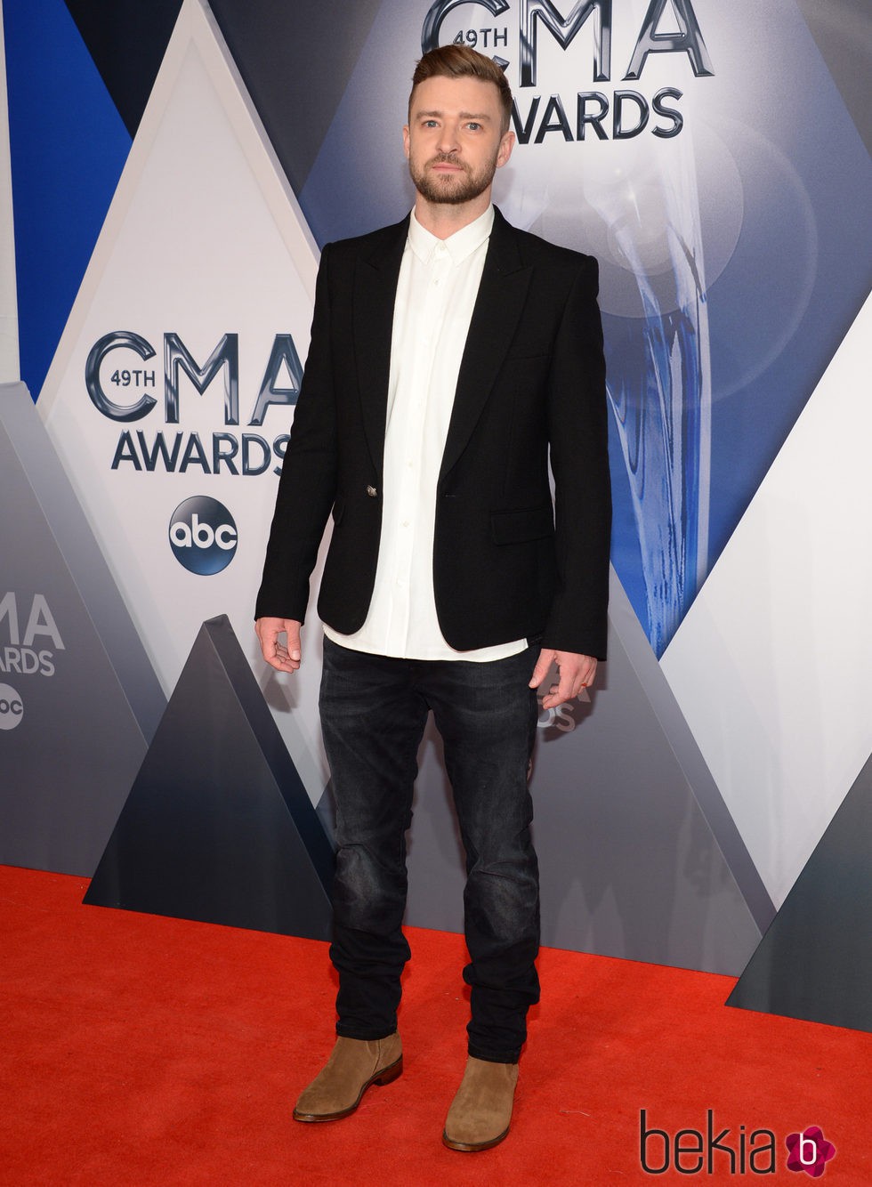 Justin Timberlake en los CMA Awards 2015