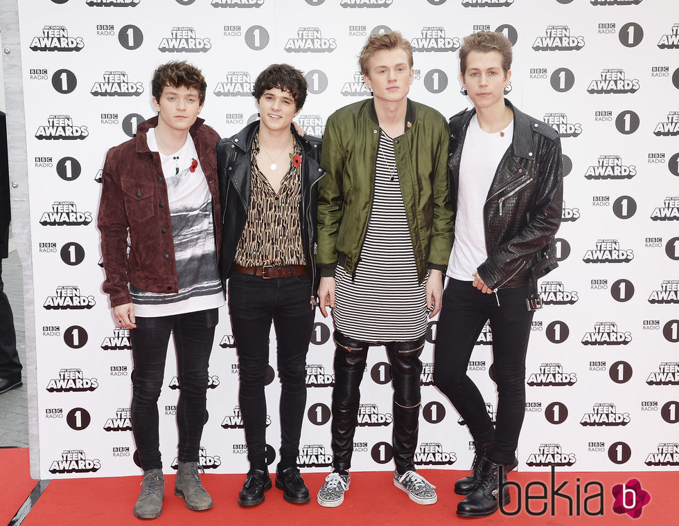 The Vamps en los Teen Awards 2015