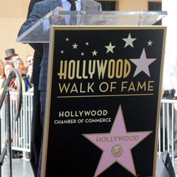 Daniel Radcliffe da su discurso al recibir su estrella en el Paseo de la Fama de Hollywood