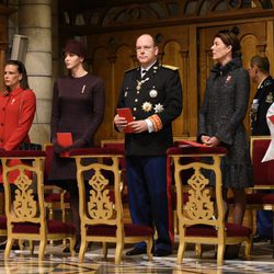 Alberto y Charlene de Mónaco con las Princesas Carolina y Estefanía en el Día Nacional de Mónaco 2015