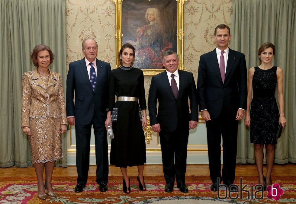 Los Reyes Felipe y Letizia y los Reyes Juan Carlos y Sofía en una cena con Abdalá y Rania de Jordania