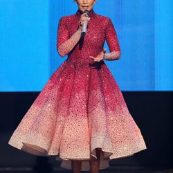 Jennifer Lopez durante la gala de los American Music Awards 2015