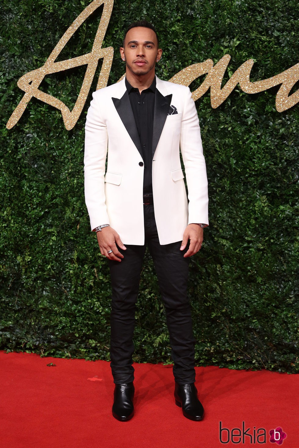 Lewis Hamilton en los British Fasion Awards 2015