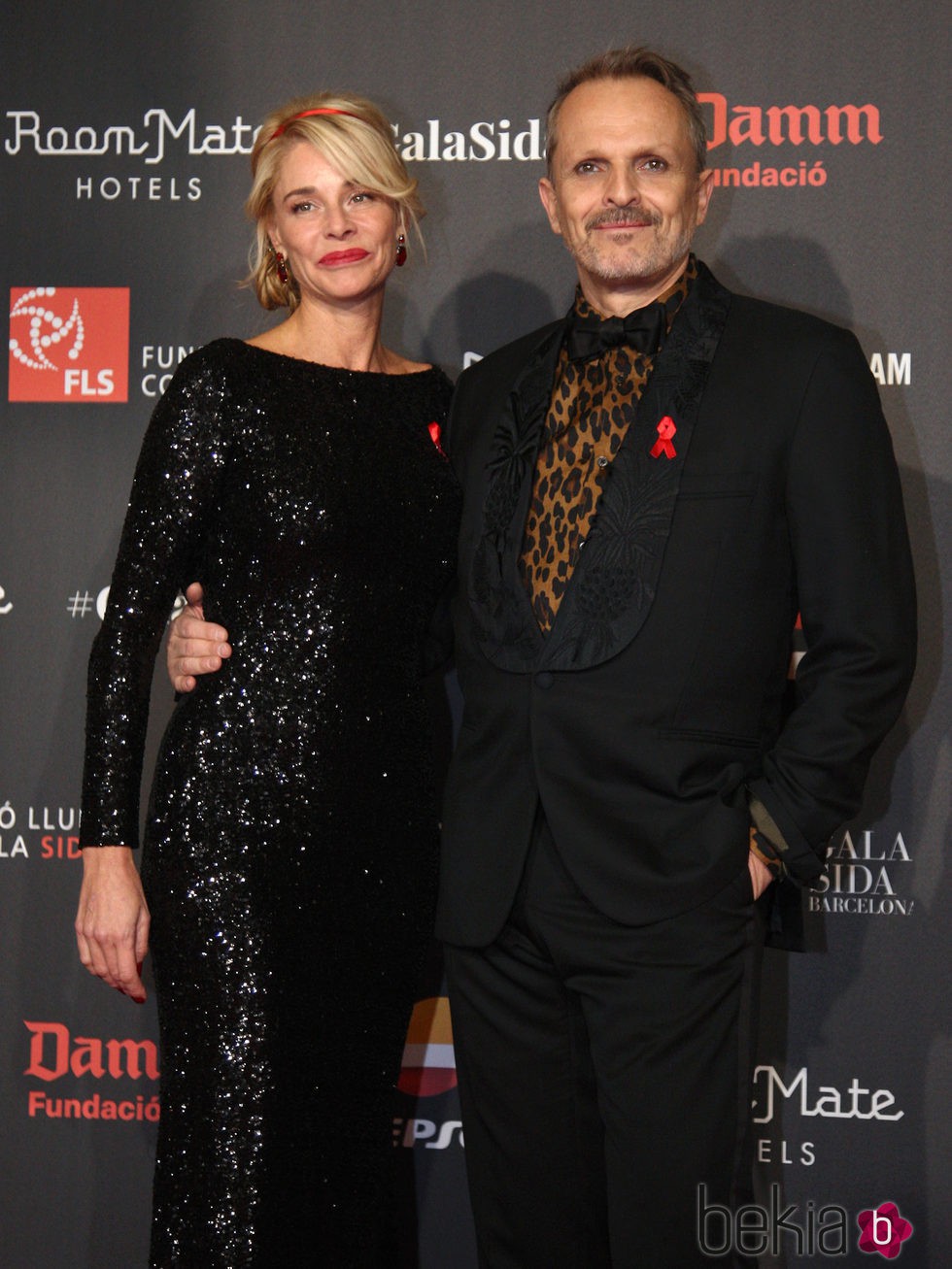 Belén Rueda y Miguel Bosé en la Gala contra el Sida 2015 de Barcelona