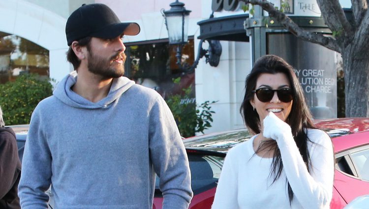 Kourtney Kardashian y Scott Disick, juntos de nuevo muy sonrientes