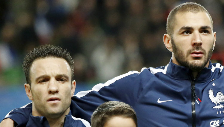 Karim Benzema y Mathieu Valbuena en un partido de Francia en 2014