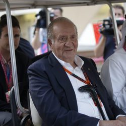 El Rey Juan Carlos en el GP de Abu Dabi 2015