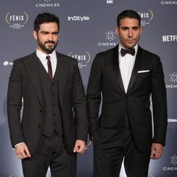 Miguel Ángel Silvestre y Alfonso Herrera en los Premios Fénix 2015