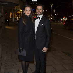 Carlos Felipe de Suecia y Sofia Hellqvist en una cena benéfica del Global Child Forum