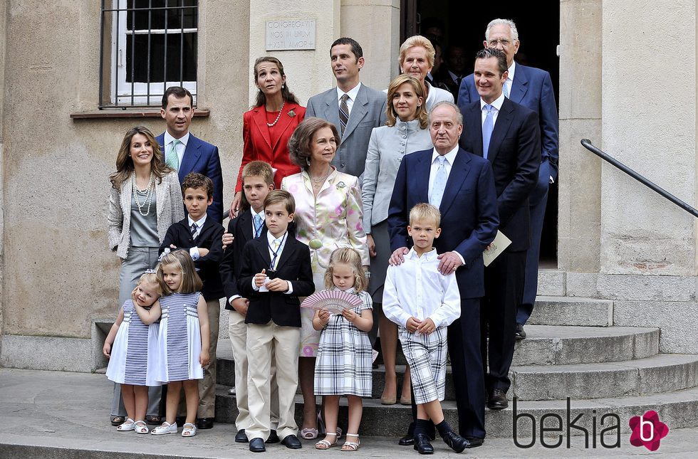 La Familia Real en la Comunión de Juan y Pablo Urdangarín