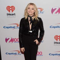 Chloë Grace Moretz en el iHeartRadio Jingle Ball 2015