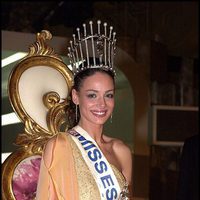 Eva González tras ser proclamada Miss España 2003