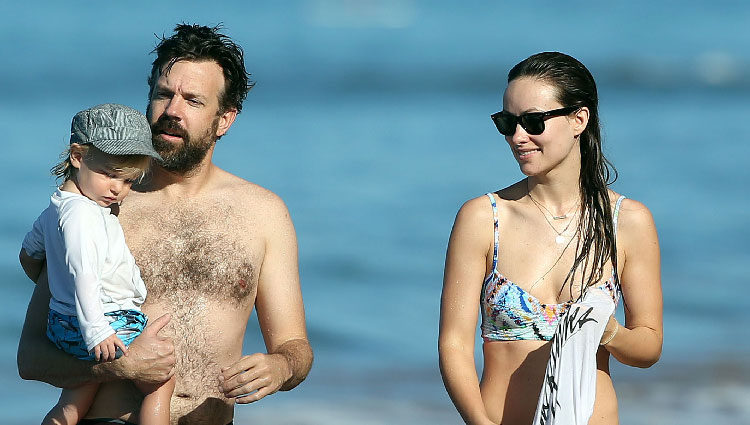 Olivia Wilde y Jason Sudeikis, unos orgullosos papás disfrutando de una jornada de playa con Otis