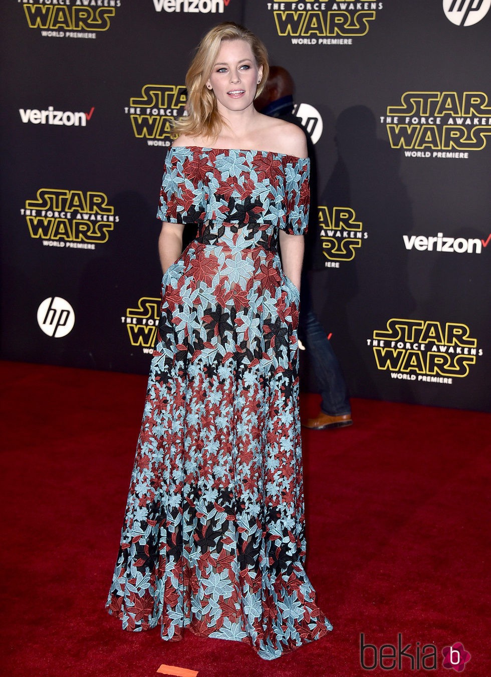 Elizabeth Banks en la premiere de 'Star Wars: El Despertar de la Fuerza' en Los Ángeles