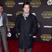 Jason Bateman en la premiere de 'Star Wars: El Despertar de la Fuerza' en Los Ángeles