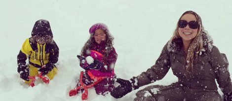 Mariah Carey y sus dos hijos celebran la Navidad