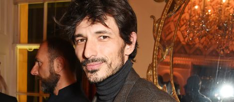 Andrés Velencoso en una fiesta de la London Collections Men en Londres