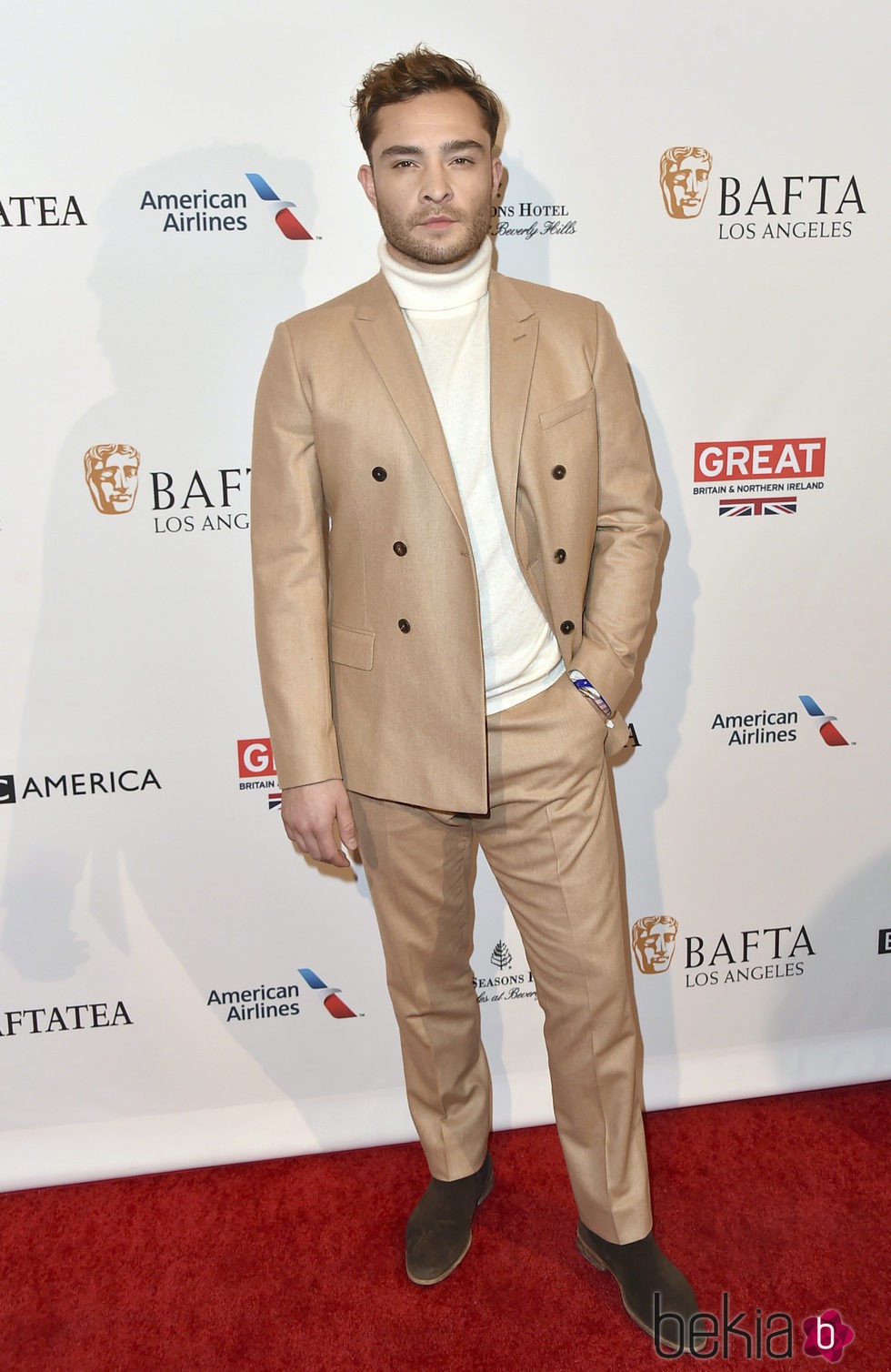 Ed Westwick en la fiesta de los nominados a los BAFTA 2016 en Los Angeles