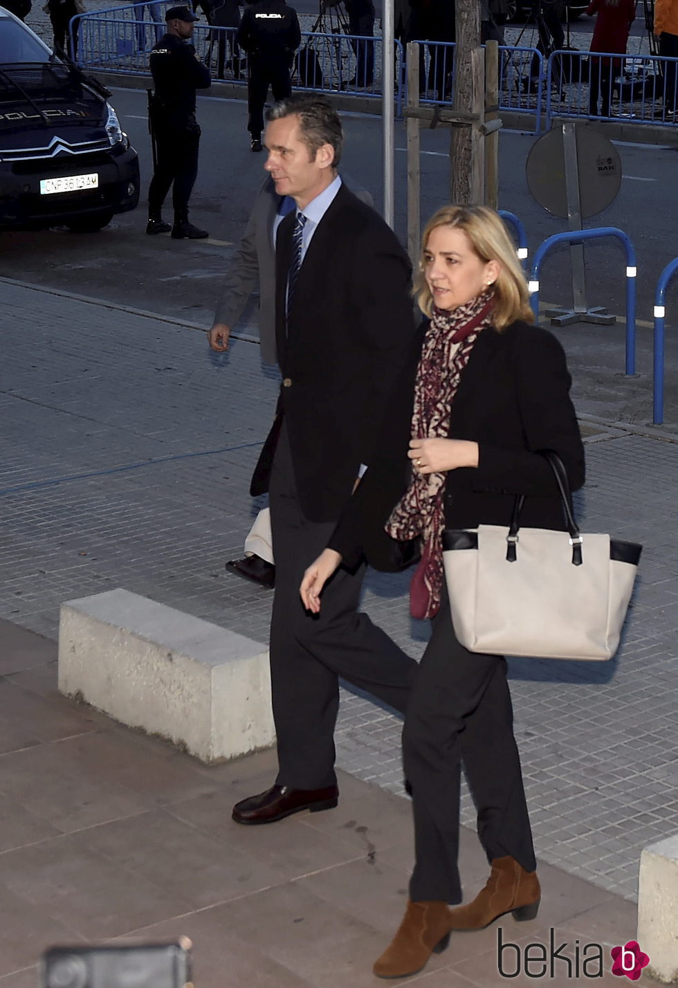 La Infanta Cristina e Iñaki Urdangarín llegan a la primera sesión del juicio por el Caso Nóos