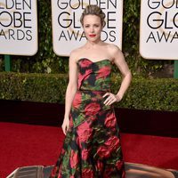 Rachel McAdams en la alfombra roja de los Globos de Oro 2016