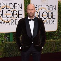 Jason Statham en la alfombra roja de los Globos de Oro 2016