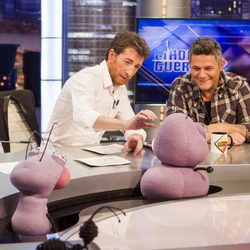 Alejandro Sanz con Pablo Motos en 'El Hormiguero'