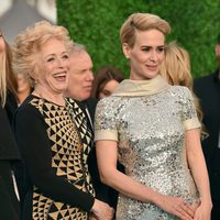 Sarah Paulson con su novia Holland Taylor en los Critics' Choice Awards 2016