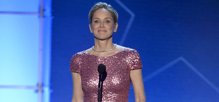 Sharon Stone durante la gala de los Critics' Choice Awards 2016