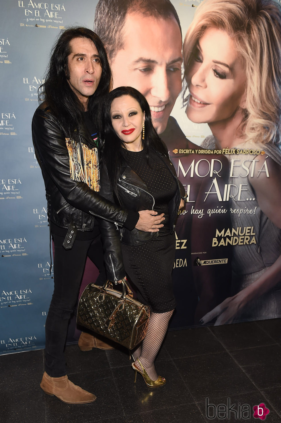 Mario Vaquerizo y Alaska en el estreno de la obra 'El amor está en el aire'