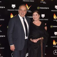 Tito Valverde y Verónica Forqué en los Premios Feroz 2016