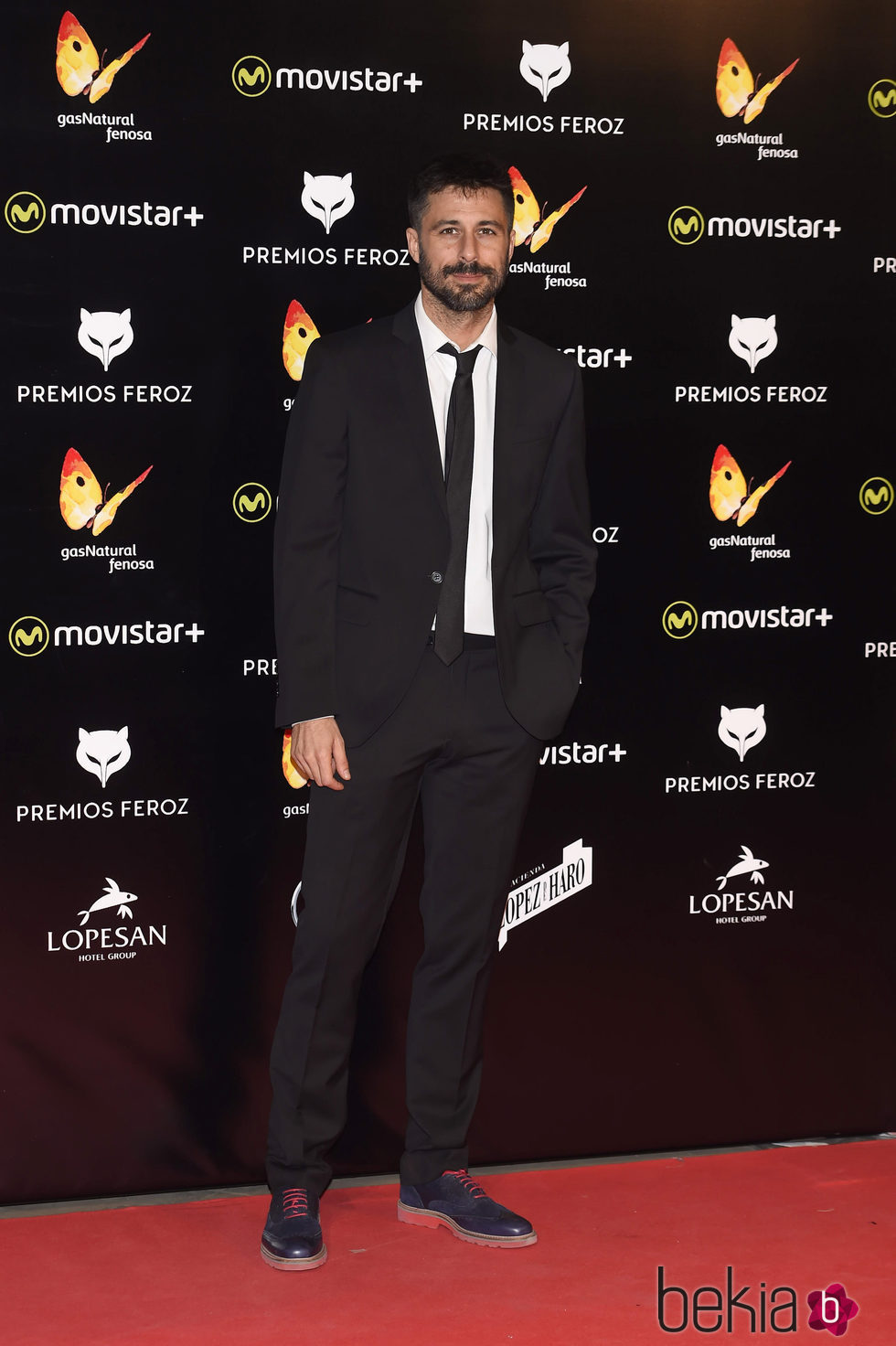 Hugo Silva en la alfombra roja de los Premios Feroz 2016