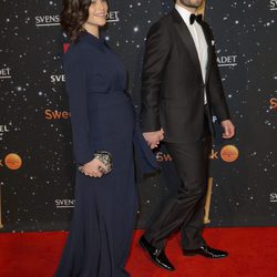 Sofia Hellqvist presume de embarazo junto a Carlos Felipe de Suecia en la Gala del Deporte Sueco 2016