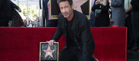 David Duchovny recibe su estrella en el paseo de la fama de Hollywood