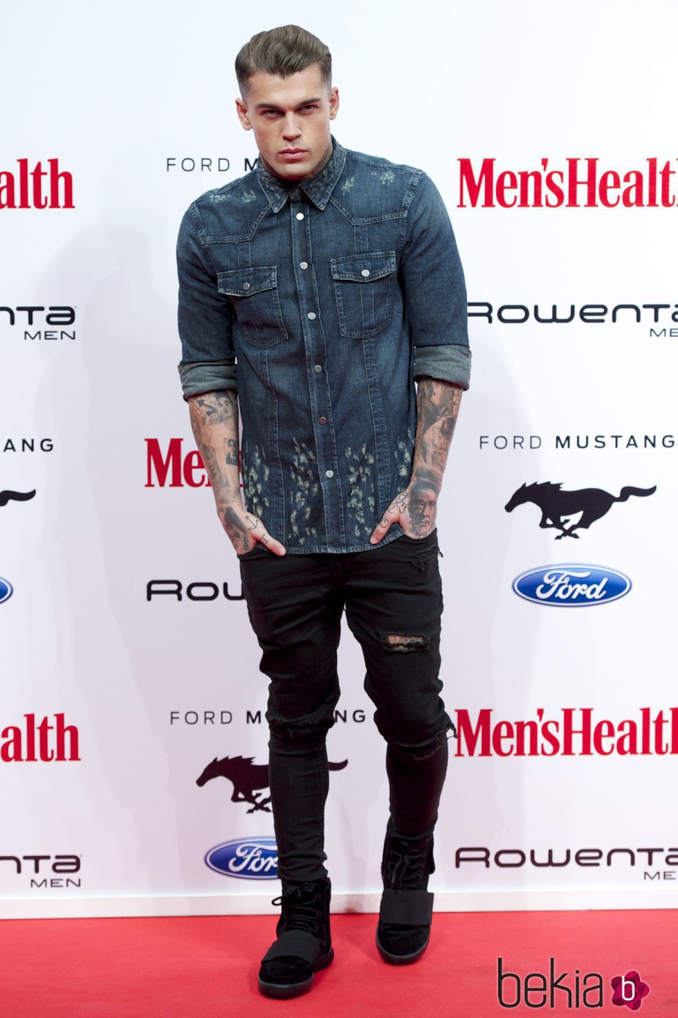 Stephen James en los Premios Men's Health 2015