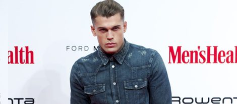 Stephen James en los Premios Men's Health 2015