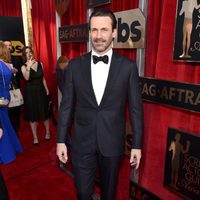 Jon Hamm en la alfombra roja de los SAG 2016