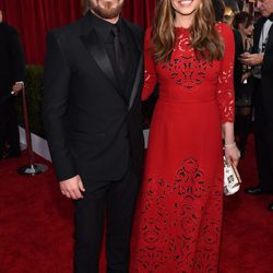 Christian Bale y Sibi Blazic en la alfombra roja de los SAG 2016