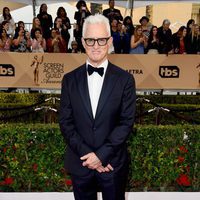 John Slattery en la alfombra roja de los SAG 2016