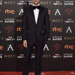 Javier Rey en la alfombra roja de los Premios Goya 2016