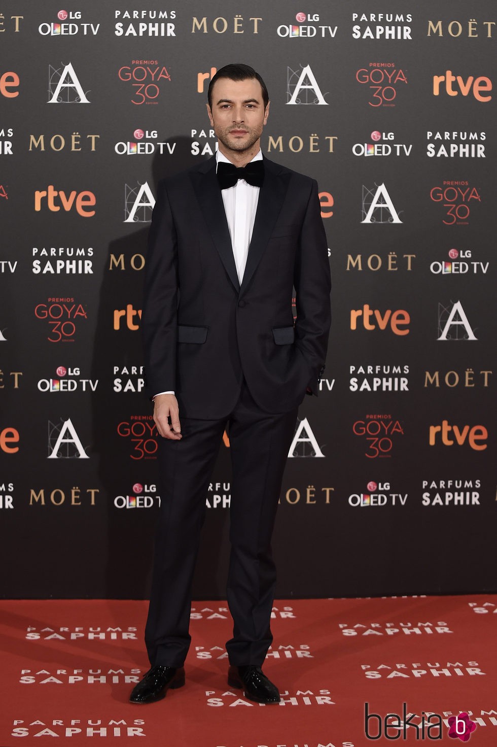 Javier Rey en la alfombra roja de los Premios Goya 2016