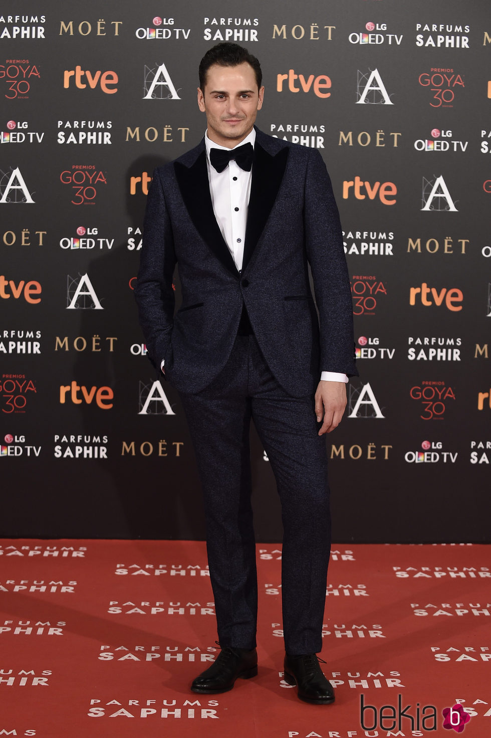 Asier Etxeandia en la alfombra roja de los Premios Goya 2016