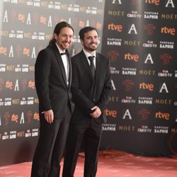 Pablo Iglesias y Alberto Garzón en la alfombra roja de los Premios Goya 2016